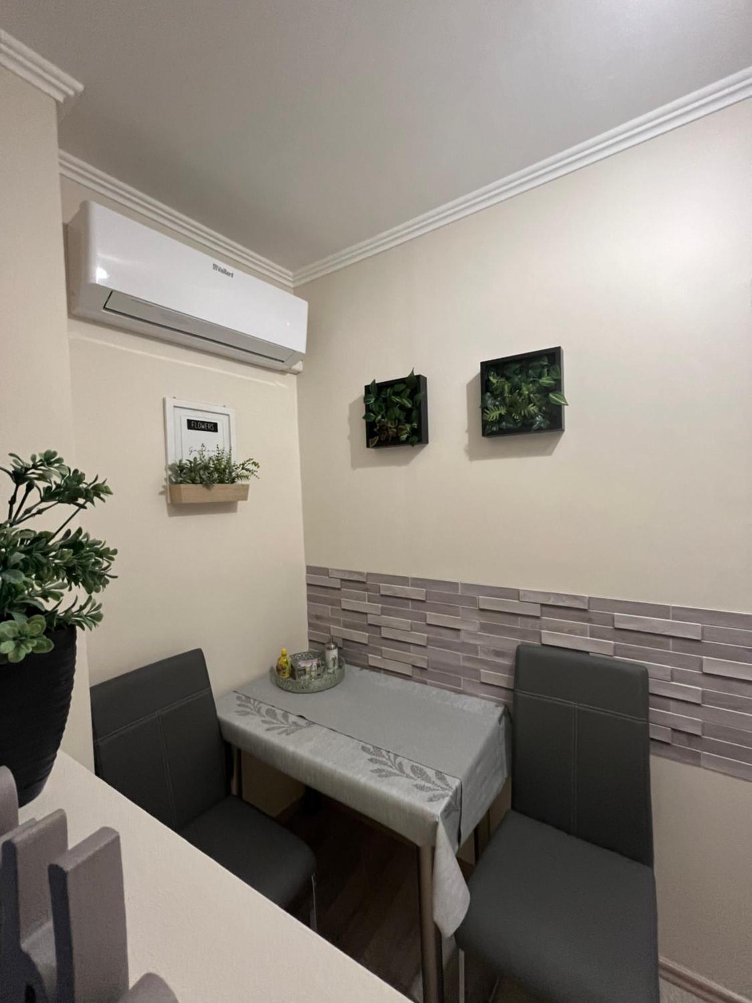 Oreo Apartman 埃格尔 外观 照片