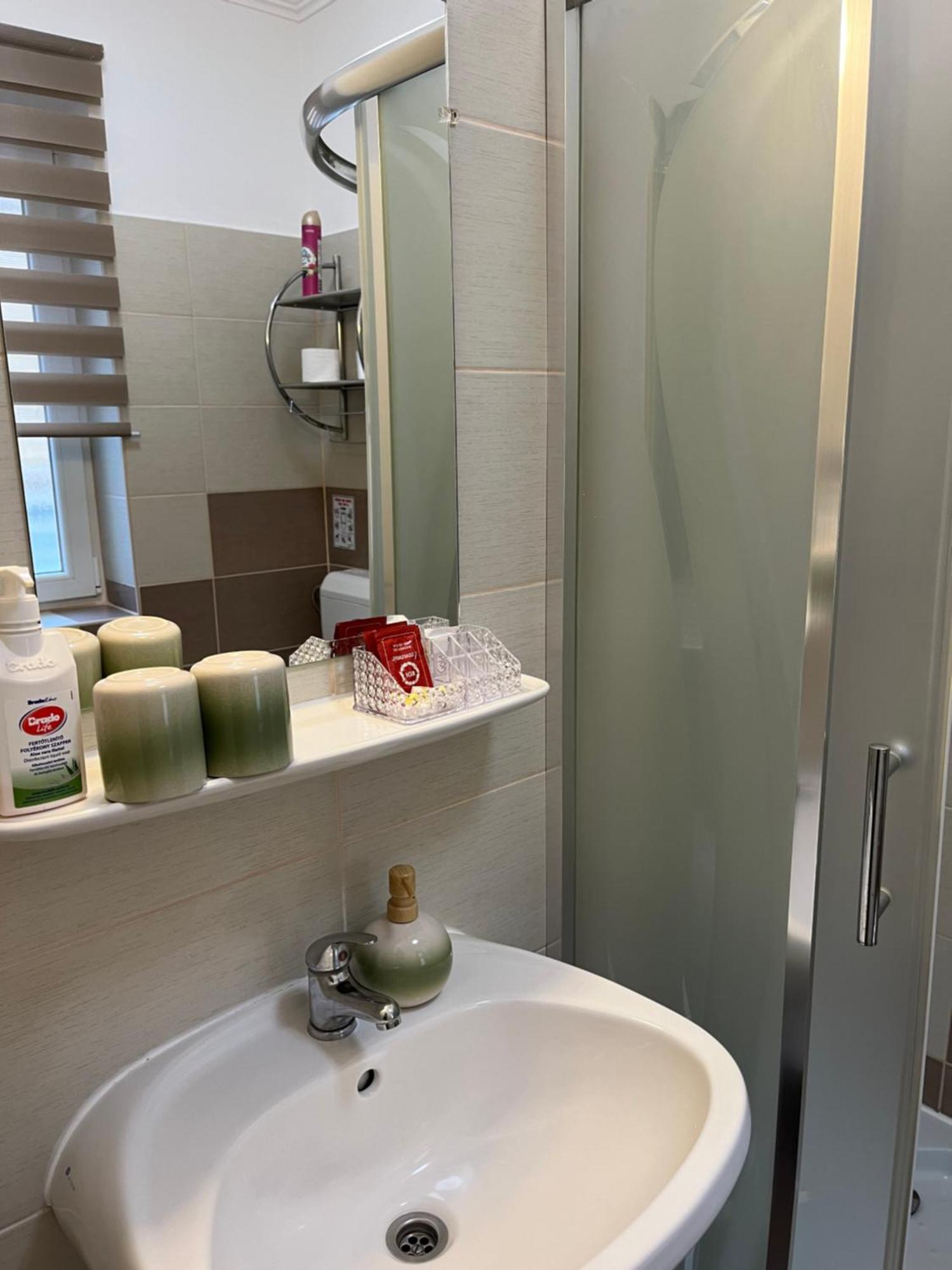 Oreo Apartman 埃格尔 外观 照片