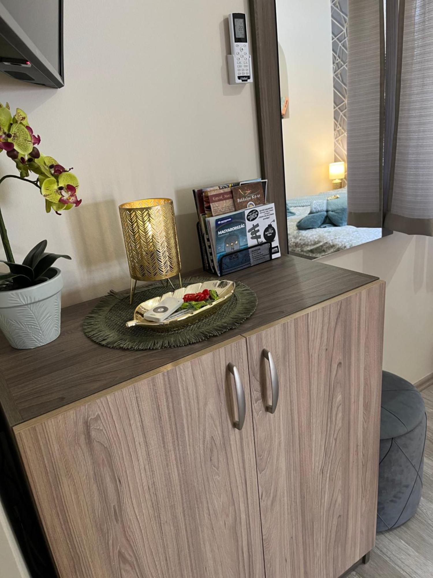 Oreo Apartman 埃格尔 外观 照片